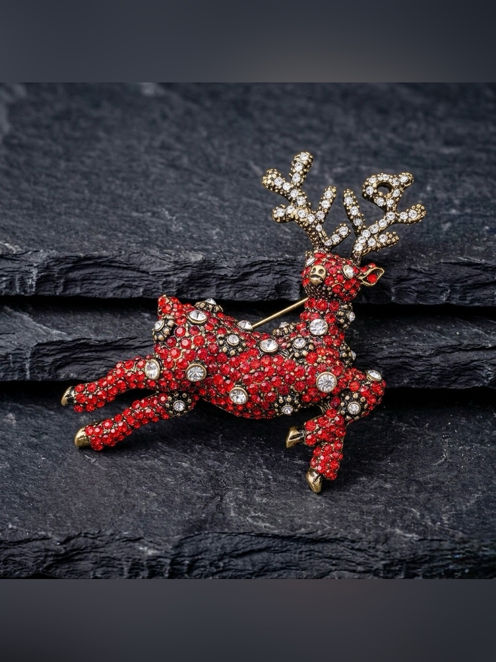 Large Red Crystal Rhinestone Gold Tone Reindeer Christmas Holiday Brooch